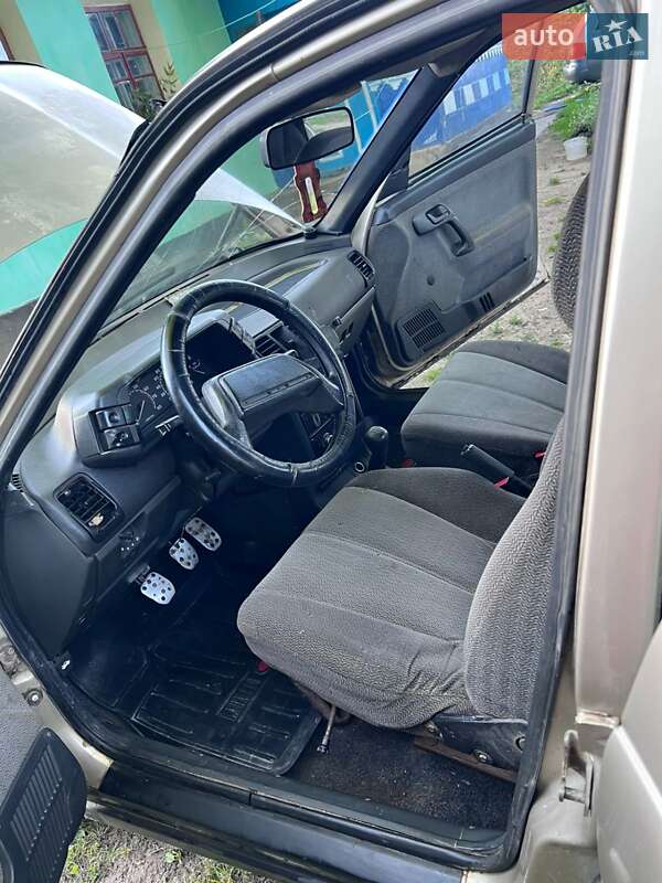 Седан ВАЗ / Lada 2110 2000 в Ярмолинцях