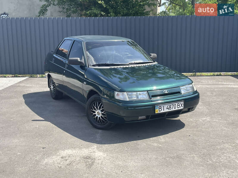 ВАЗ / Lada 2110 2001
