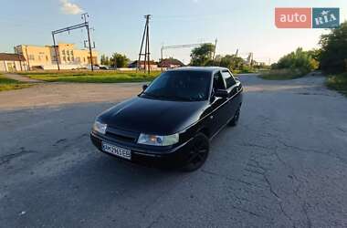 Седан ВАЗ 2110 2004 в 