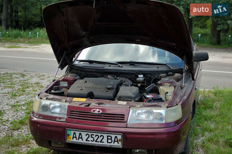 Седан ВАЗ / Lada 2110 2005 в Киеве