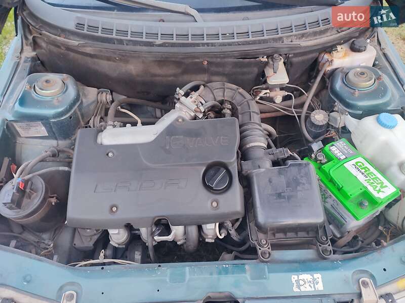Седан ВАЗ / Lada 2110 2001 в Кривом Роге