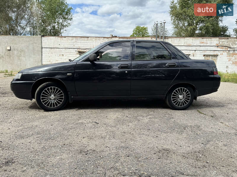 Седан ВАЗ / Lada 2110 2009 в Чугуеве