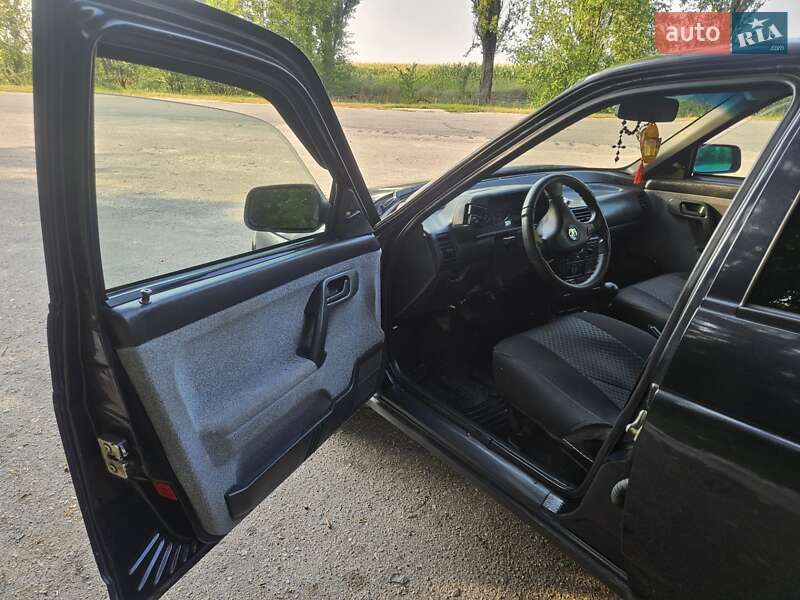 Седан ВАЗ / Lada 2110 2007 в Погребище