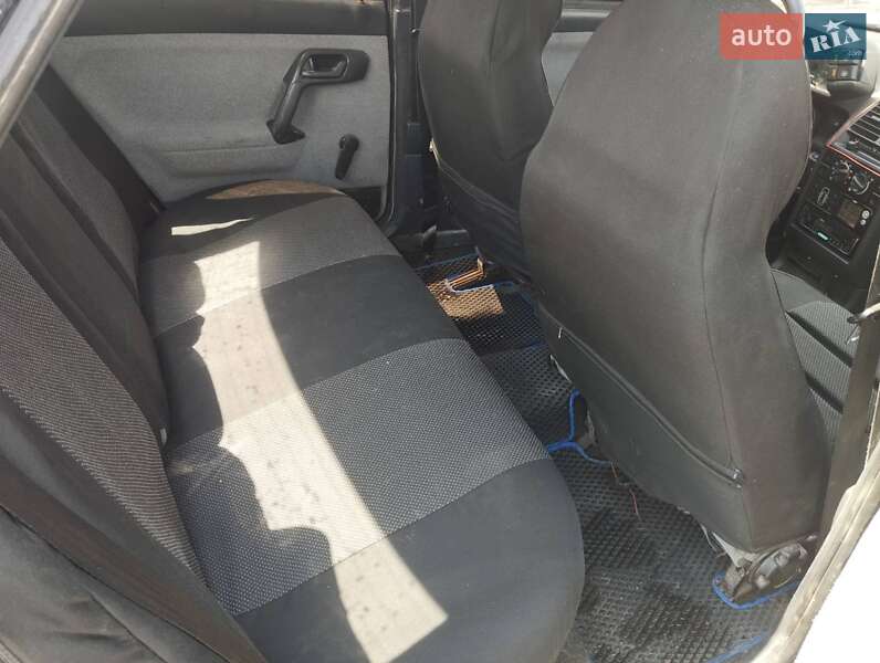 Седан ВАЗ / Lada 2110 2006 в Дунаевцах фото 2 Седан ВАЗ / Lada 2110 2006 в Дунаевцах