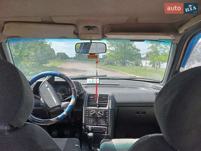 Седан ВАЗ / Lada 2110 2002 в Николаеве