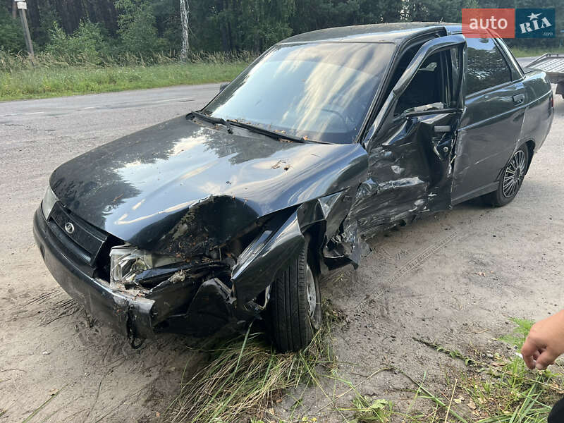 Седан ВАЗ / Lada 2110 2006 в Чернигове