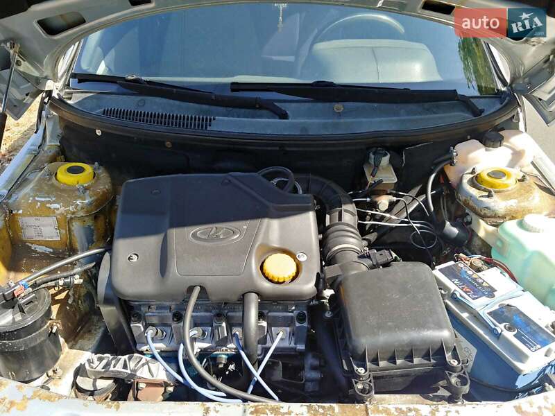 Седан ВАЗ / Lada 2110 2005 в Киеве