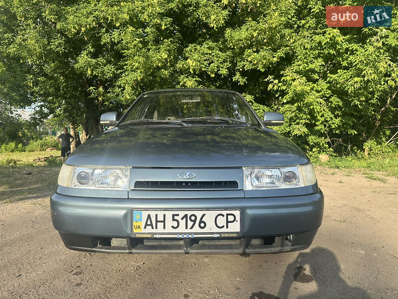 Седан ВАЗ / Lada 2110 2000 в Славянске