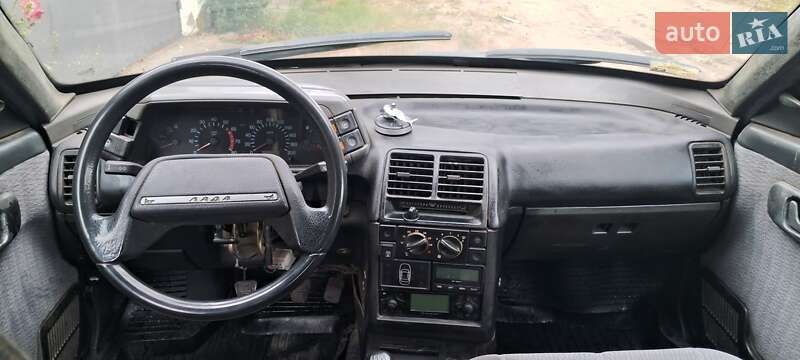 Седан ВАЗ / Lada 2110 2002 в Славуте