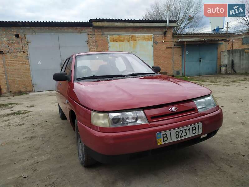 Седан ВАЗ / Lada 2110 2000 в Лубнах
