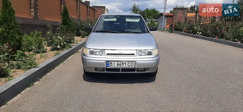 ВАЗ / Lada 2110