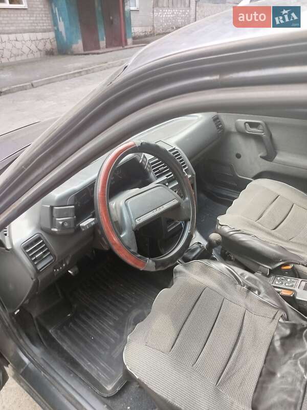 Седан ВАЗ / Lada 2110 2001 в Каменском