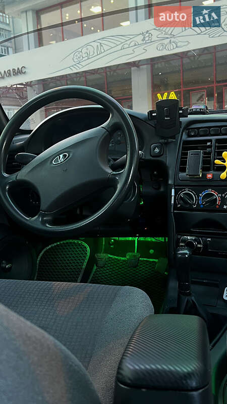 Седан ВАЗ / Lada 2110 2010 в Сумах фото 7 Седан ВАЗ / Lada 2110 2010 в Сумах