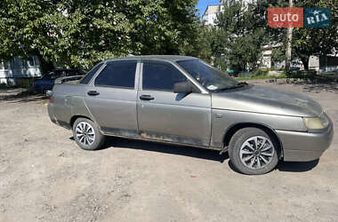 Седан ВАЗ 2110 2002 в 