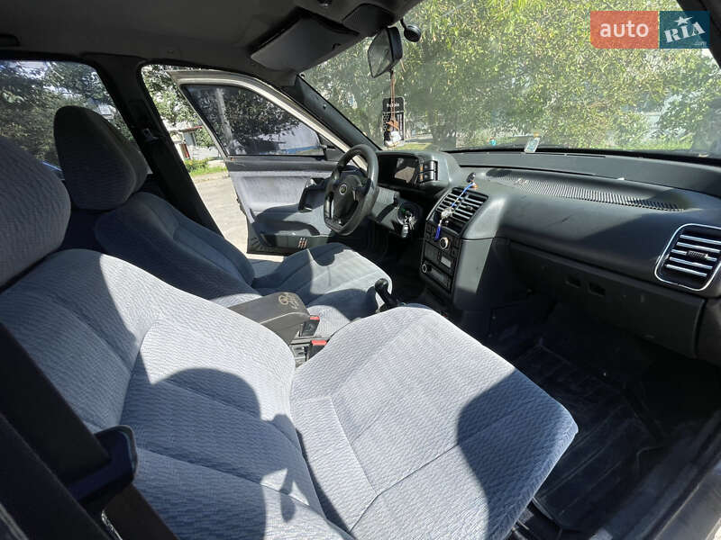 Седан ВАЗ / Lada 2110 2002 в Хмельницком фото 14 Седан ВАЗ / Lada 2110 2002 в Хмельницком