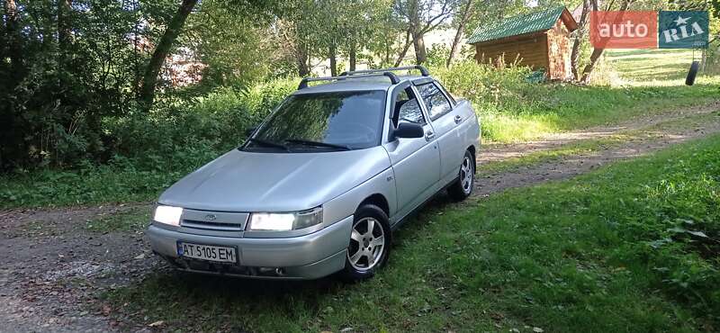 ВАЗ / Lada 2110 2005