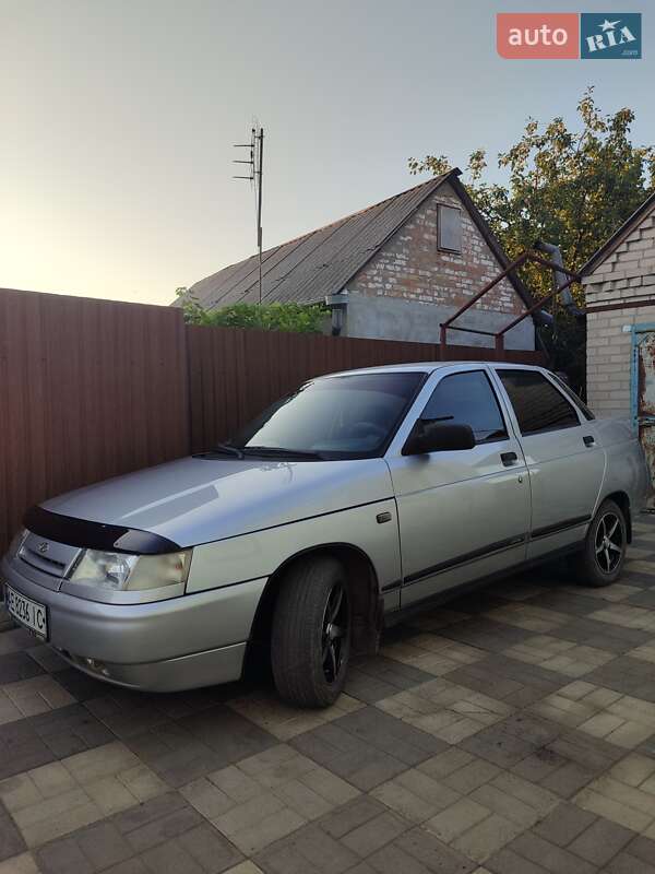 Седан ВАЗ / Lada 2110 2005 в Новомосковске фото 22 Седан ВАЗ / Lada 2110 2005 в Новомосковске