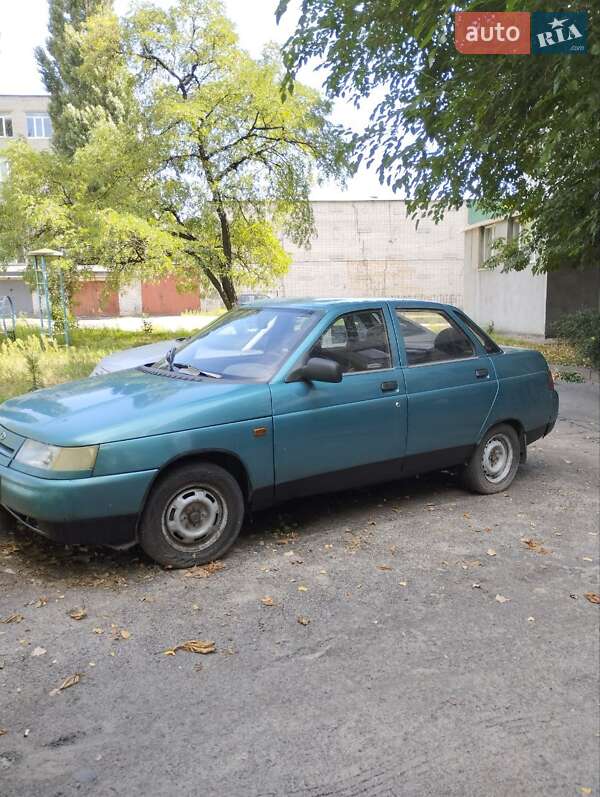 Седан ВАЗ / Lada 2110 1999 в Горишних Плавнях