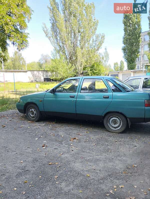 Седан ВАЗ / Lada 2110 1999 в Горишних Плавнях