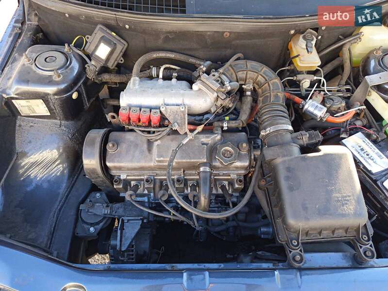 Седан ВАЗ / Lada 2110 2002 в Харькове