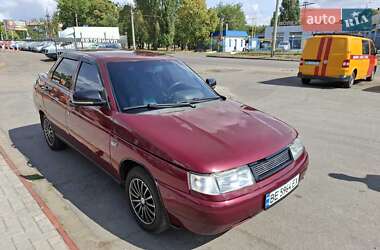 Седан ВАЗ 2110 2004 в 