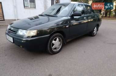 Седан ВАЗ 2110 2002 в 