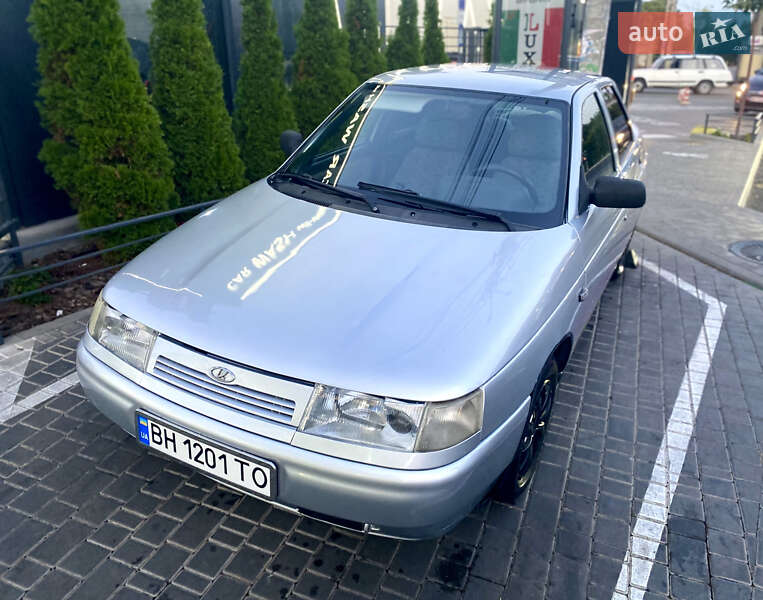 Седан ВАЗ / Lada 2110 2007 в Одессе