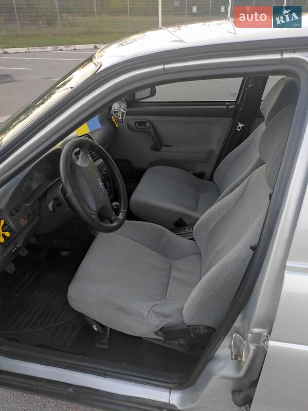 Седан ВАЗ / Lada 2110 2009 в Гайсине фото 13 Седан ВАЗ / Lada 2110 2009 в Гайсине