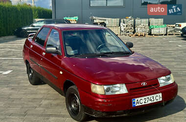 Седан ВАЗ 2110 2001 в 