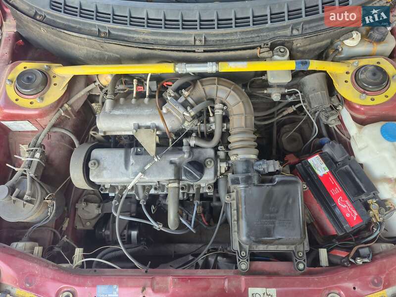 Седан ВАЗ / Lada 2110 2001 в Краматорську