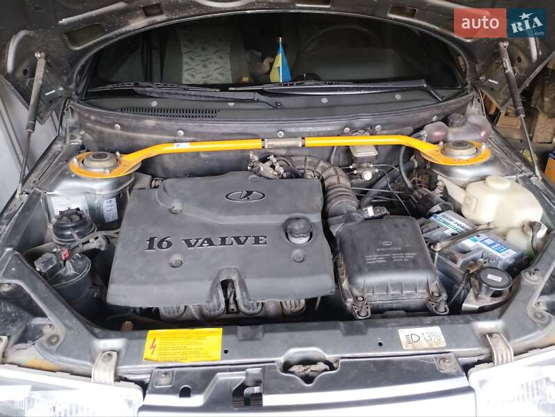 Седан ВАЗ / Lada 2110 2006 в Києві