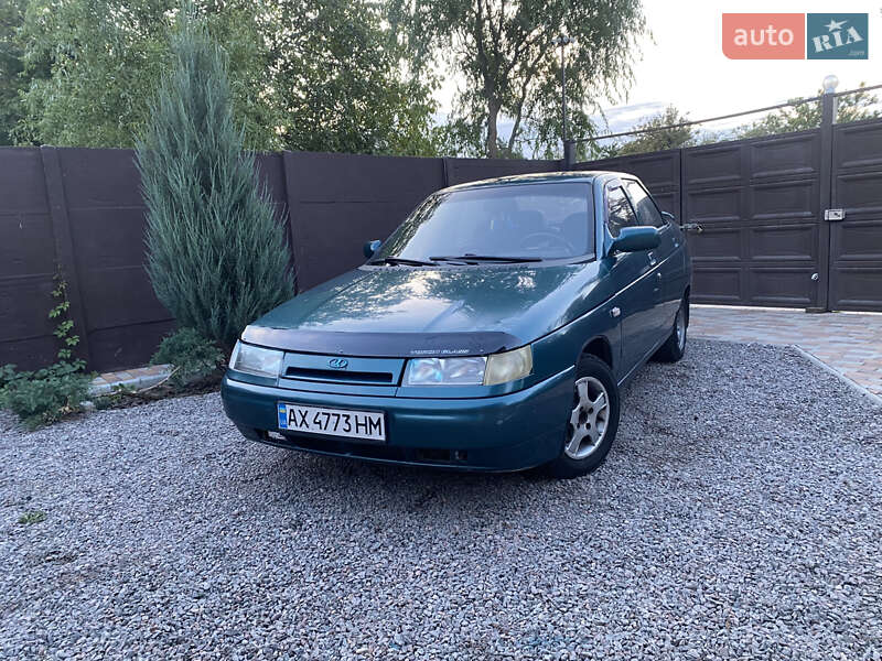 Седан ВАЗ / Lada 2110 2001 в Харькове