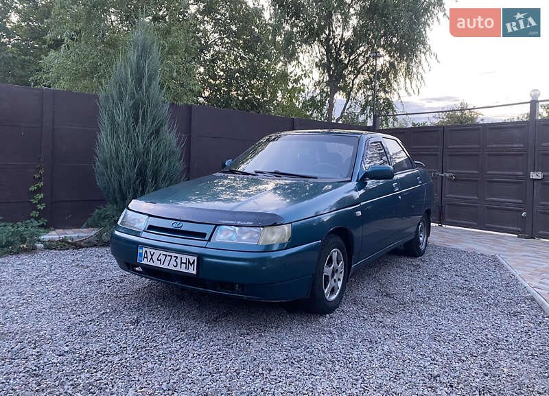 Седан ВАЗ / Lada 2110 2001 в Харькове