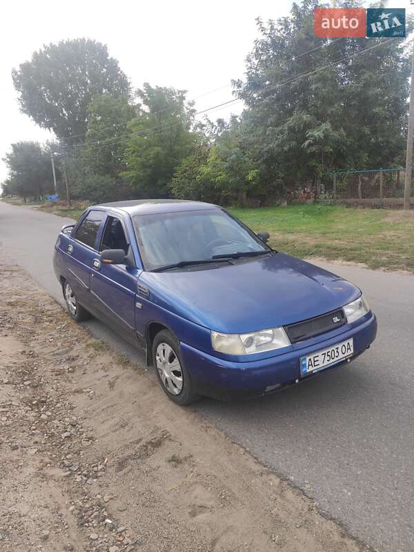 Седан ВАЗ / Lada 2110 2002 в Никополе