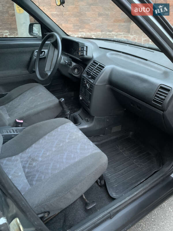 Седан ВАЗ / Lada 2110 2005 в Ирпене