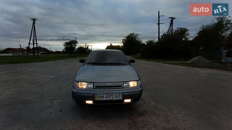 Седан ВАЗ / Lada 2110 2005 в Мирополе
