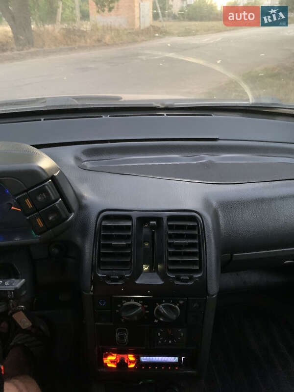 Седан ВАЗ / Lada 2110 1999 в Вільнянську