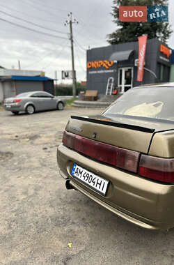 Седан ВАЗ 2110 2000 в 