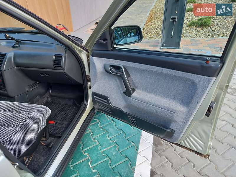 Седан ВАЗ / Lada 2110 2006 в Черновцах фото 13 Седан ВАЗ / Lada 2110 2006 в Черновцах