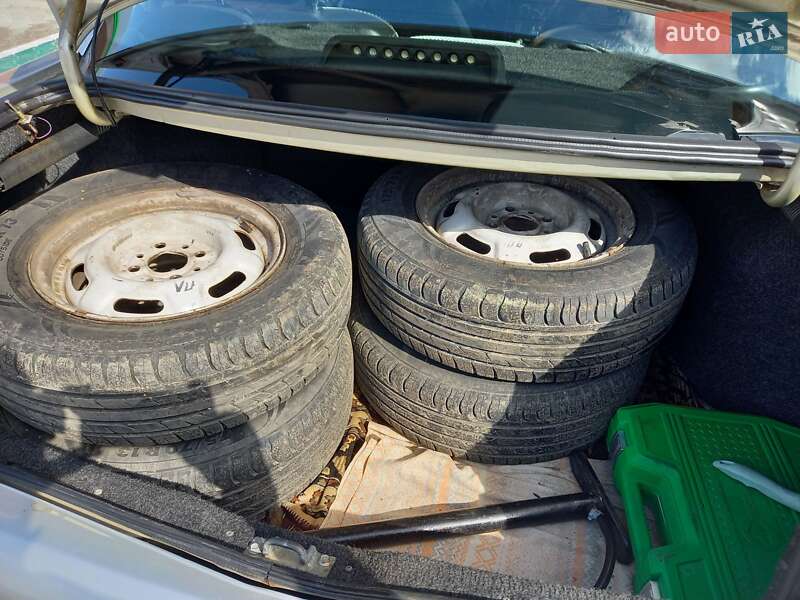 Седан ВАЗ / Lada 2110 2006 в Черновцах фото 16 Седан ВАЗ / Lada 2110 2006 в Черновцах