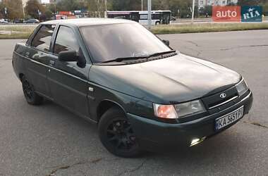 Седан ВАЗ 2110 2001 в 
