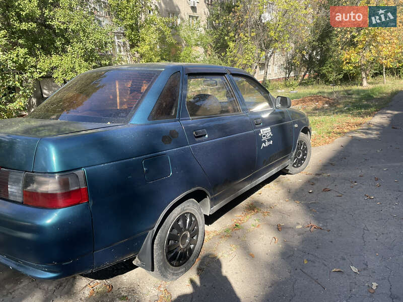 Седан ВАЗ / Lada 2110 2001 в Краматорську