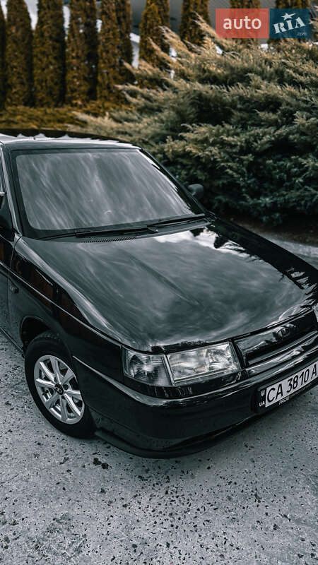 Седан ВАЗ / Lada 2110 2006 в Смеле