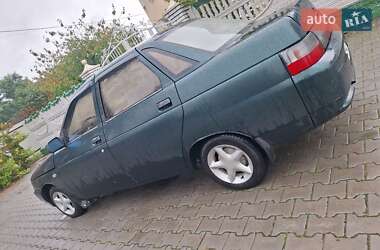 Седан ВАЗ 2110 2001 в 