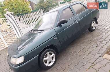 Седан ВАЗ 2110 2001 в 