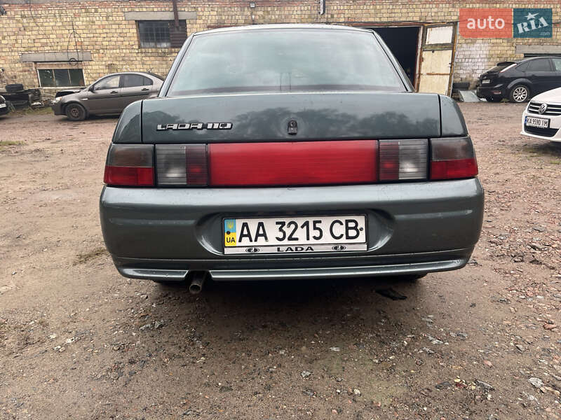 Седан ВАЗ / Lada 2110 2006 в Бучі