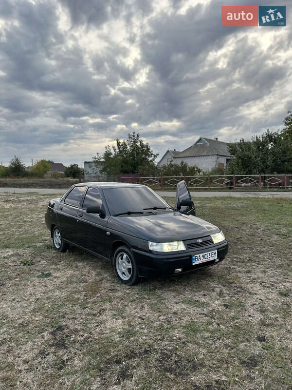ВАЗ / Lada 2110 2011