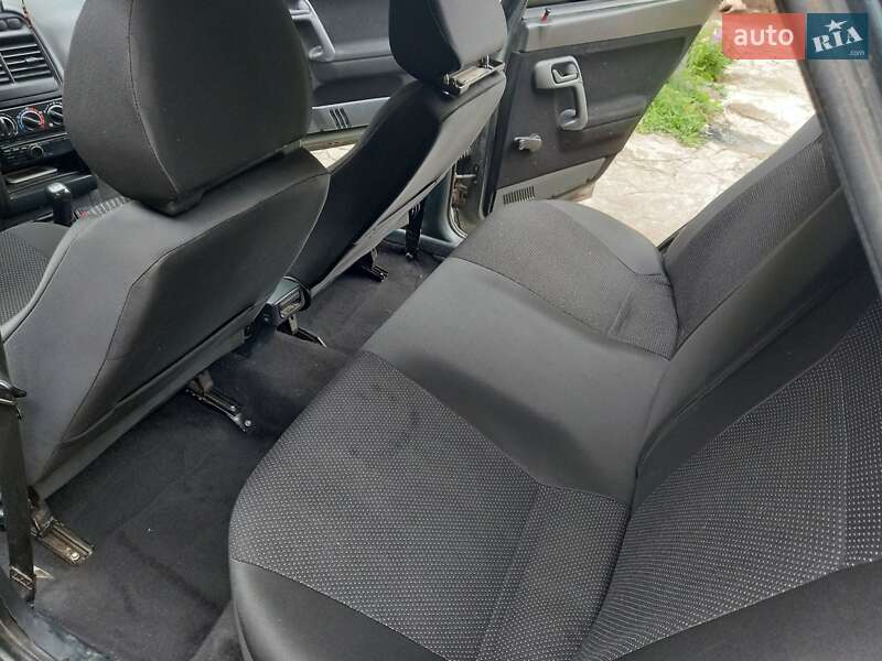 Седан ВАЗ / Lada 2110 2013 в Новой Одессе фото 8 Седан ВАЗ / Lada 2110 2013 в Новой Одессе