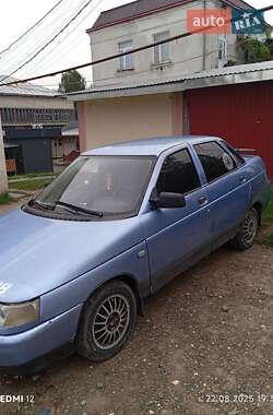 Седан ВАЗ 2110 2001 в 