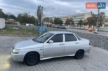 Седан ВАЗ 2110 2005 в 